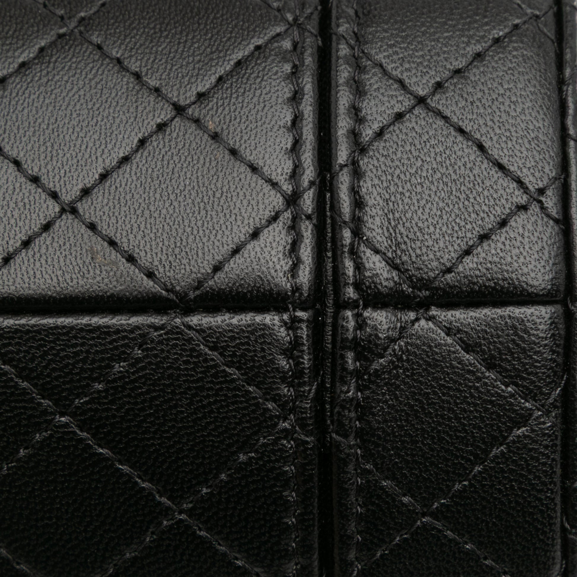 Chanel Mini Quilted Lambskin Round Vanity Case with Chain