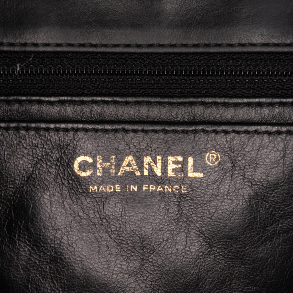 Chanel Medium Classic Lambskin Valentines Heart Charms Single Flap