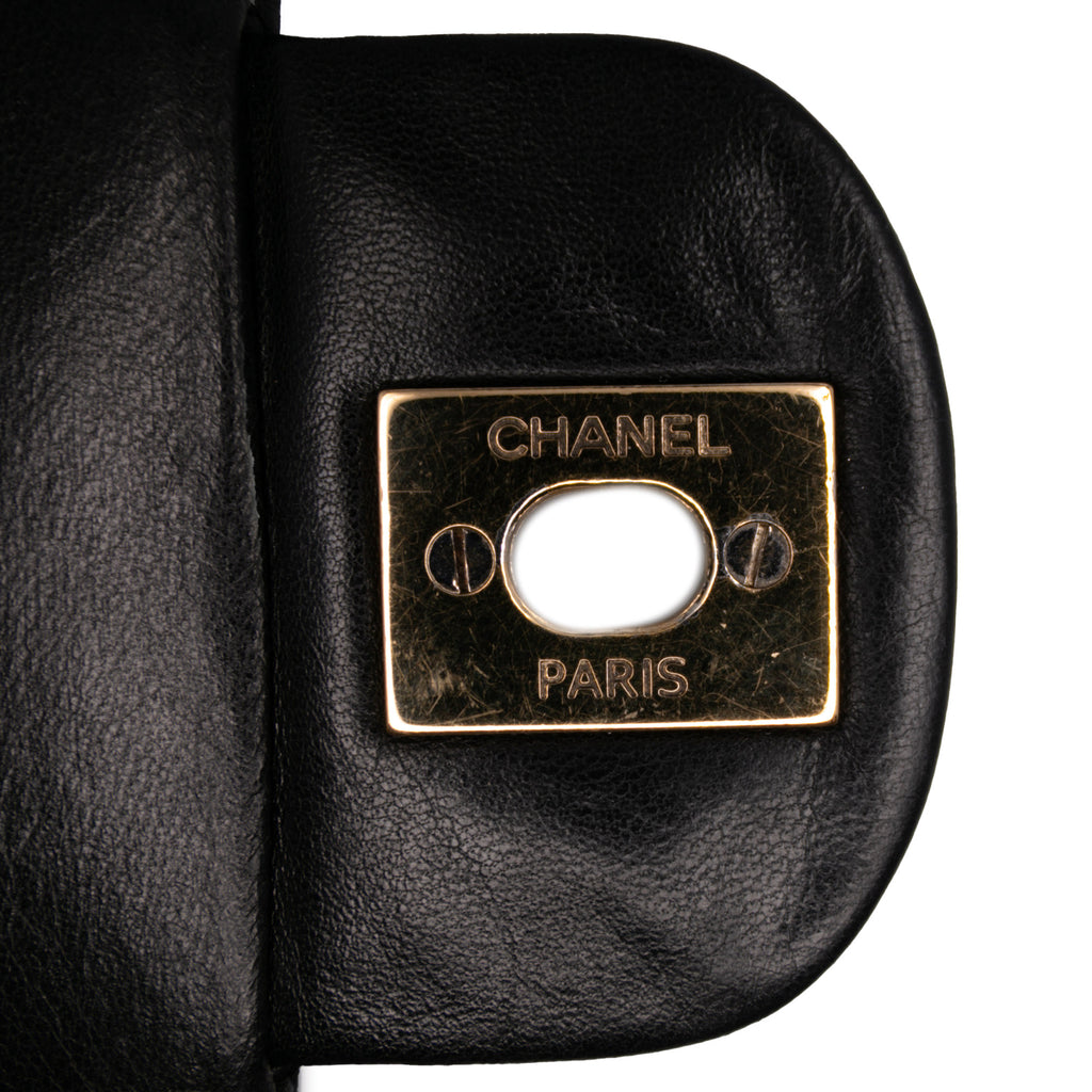 Chanel Medium Classic Lambskin Valentines Heart Charms Single Flap