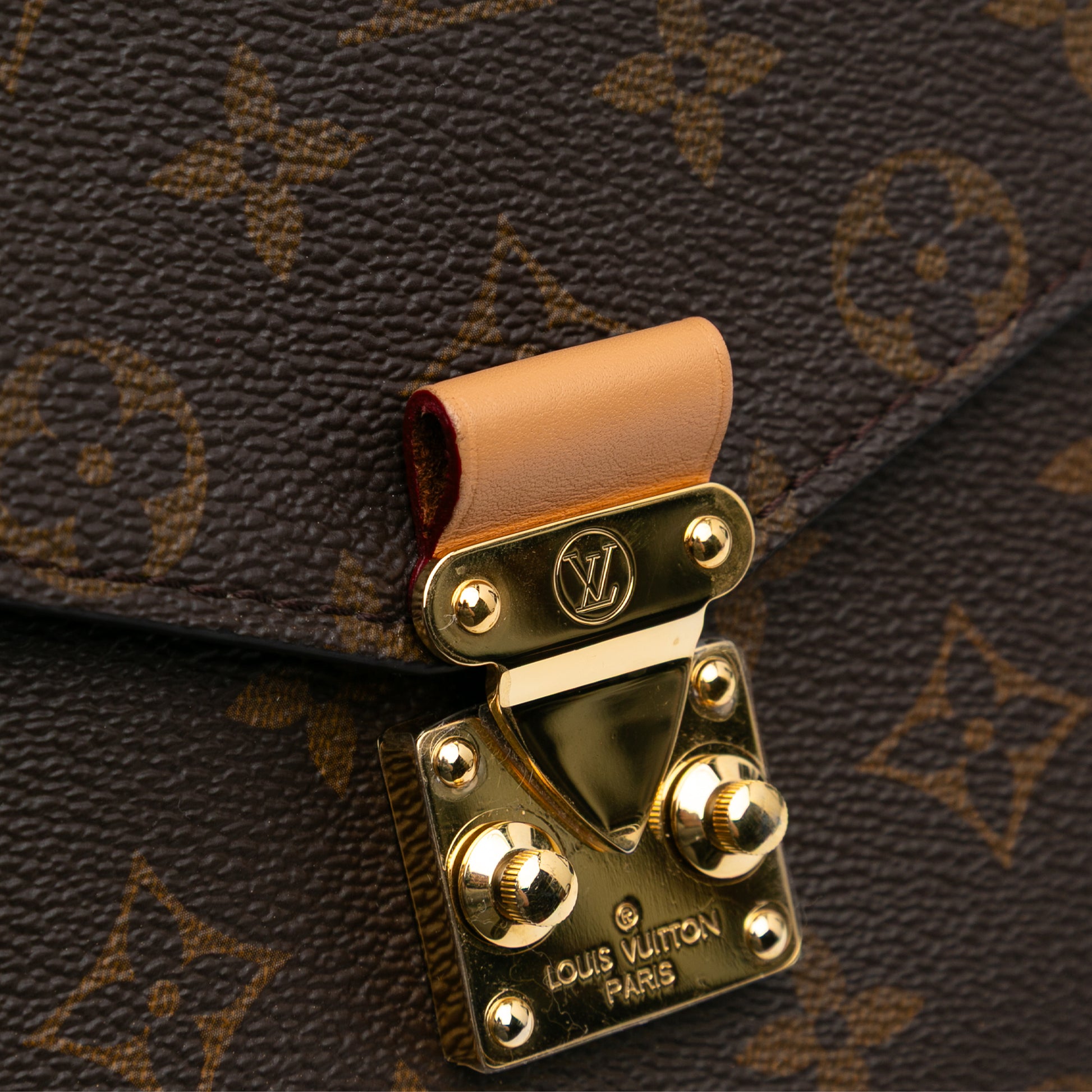 Louis Vuitton Monogram Pochette Metis