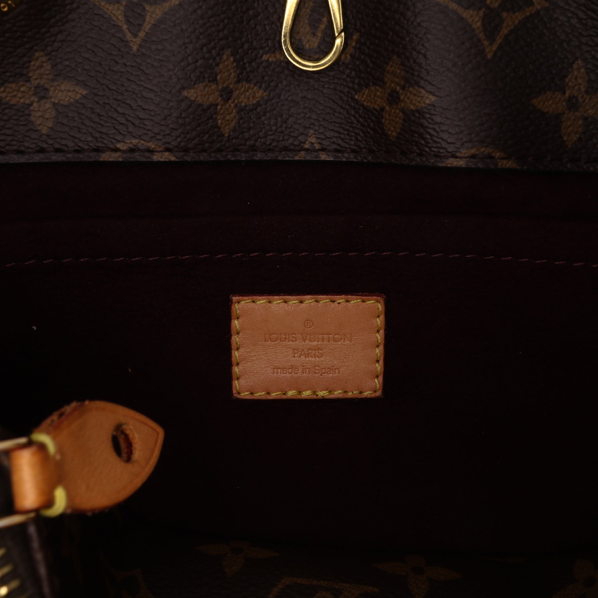 Louis Vuitton Monogram Montaigne MM