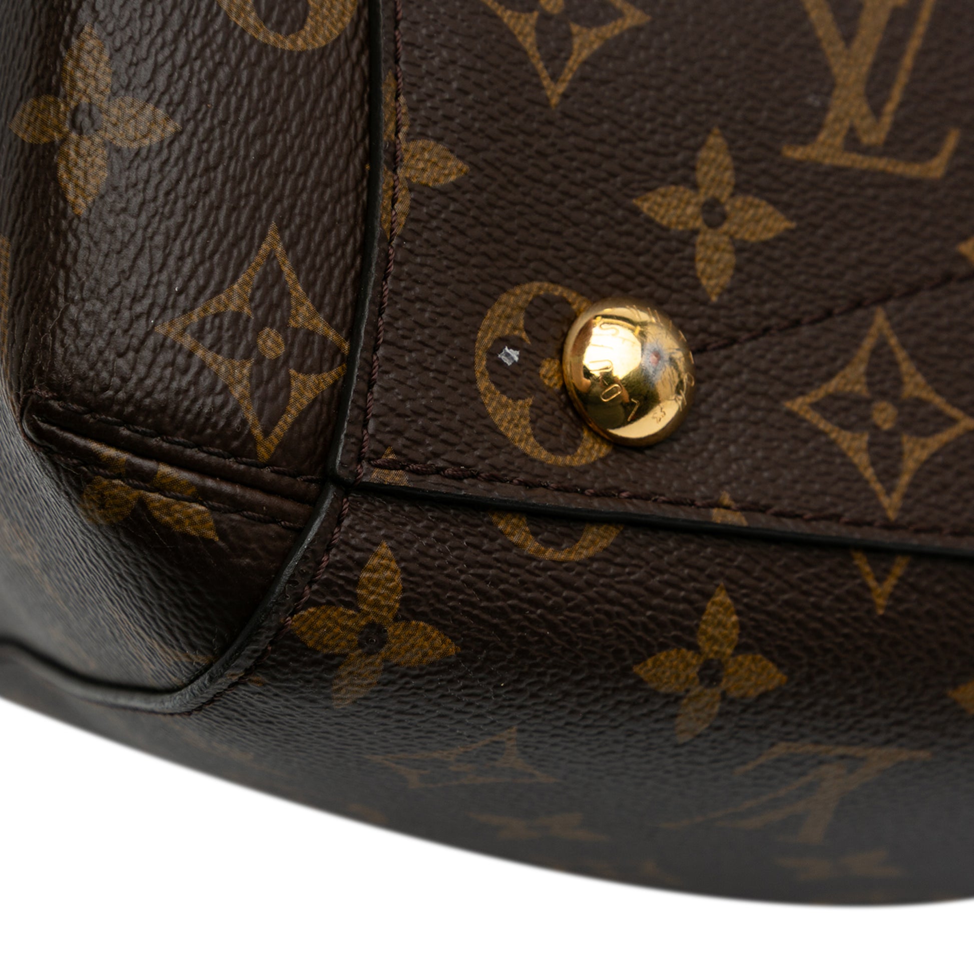 Louis Vuitton Monogram Montaigne MM