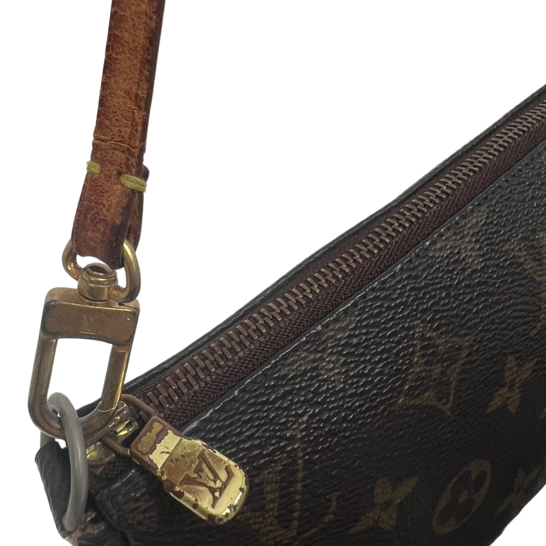 Louis Vuitton Pochette